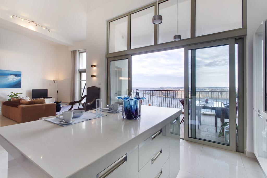 Marvellous Apartment In Tigne Point Sliema Eksteriør bilde